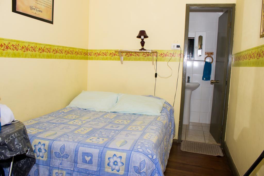 Hostal Residencia Blest Gana Viña del Mar Habitación foto